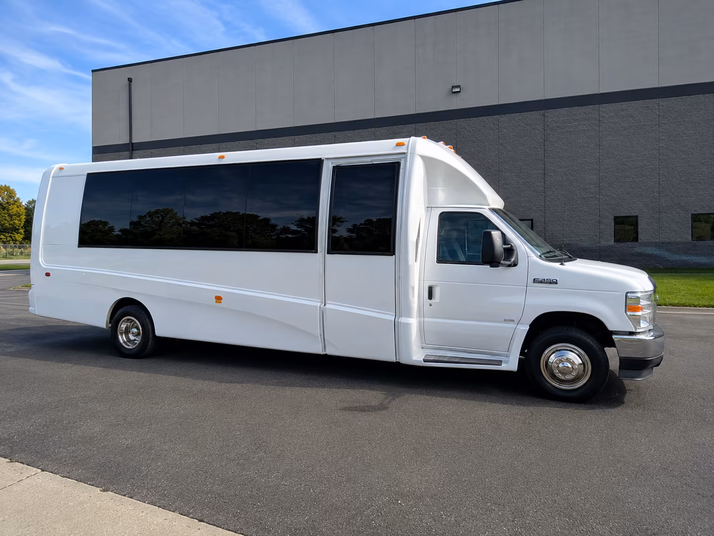 Kenner School Event & Field Trip Transportation
