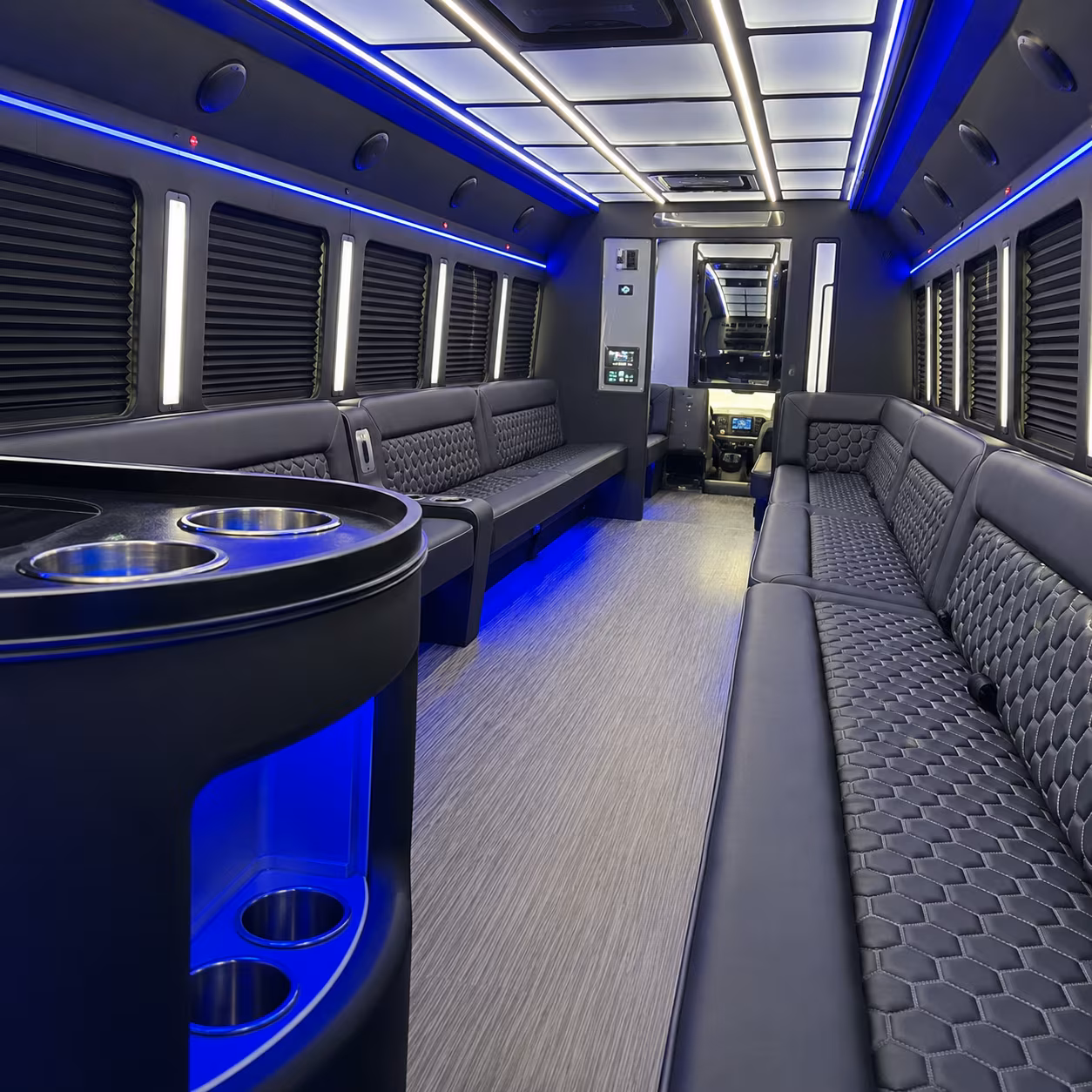 New Orleans Prom & Homecoming Transportation pickup coordination